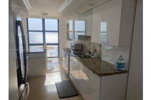1111 Crandon Blvd B1107 Key Biscayne, FL 33149 - MLS#A11840278