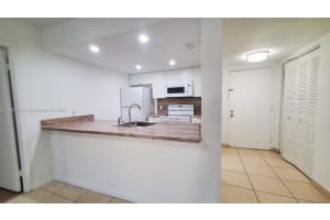 MLS# A11840294, Doral, Florida 33166