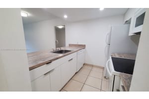 MLS# A11840294, Doral, Florida 33166