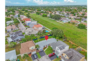 535 Radford Terrace, Davie, FL 33325, Sold 10/20/25