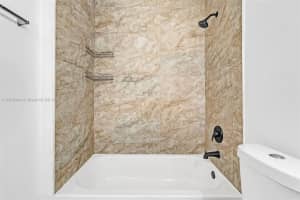 6215 W 24th Ave Apt 203-7, Hialeah, FL 33016, - MLS#A11840344