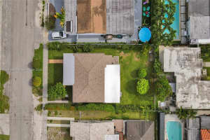 105 NW 32nd Pl, Miami, FL 33125, - MLS#A11840366