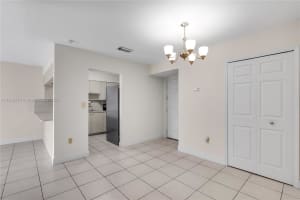 8425 NW 8th St APT 304, Miami, FL 33126, - MLS#A11840374