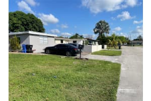 433 SW 28th Ave, Fort Lauderdale, FL 33312, - MLS#A11840448