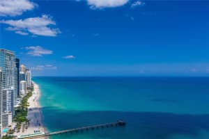 214 Poinciana Dr 204, Sunny Isles Beach