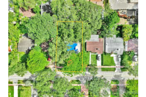 370 Ne 87th St El Portal, FL 33138 - MLS#A11840543