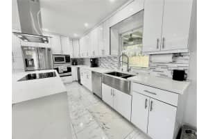 161 NW 46th Terrace, Plantation, FL 33317, - MLS#A11840591