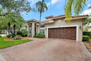 4288 Diamond Ter, Weston