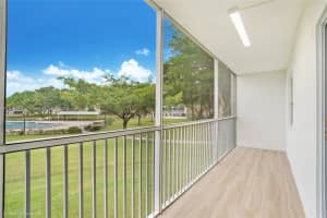 200 Sw 132nd Way 210l, Pembroke Pines