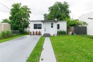 2375 Nw 58th St, Miami