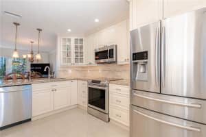 200 NE 14th Ave, Hallandale Beach, FL 33009, Sold 10/03/25