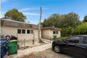 3956 Nw 207th St Rd Miami Gardens, FL 33055 - MLS#A11840764