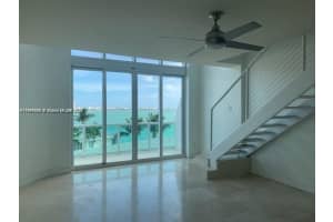 2000 Bay Dr 403, Miami Beach