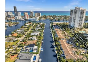 307 Holiday Dr, Hallandale Beach, FL 33009, - MLS#A11840957