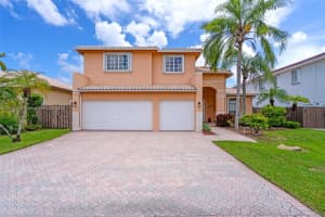 11331 Nw 64th Ter, Doral