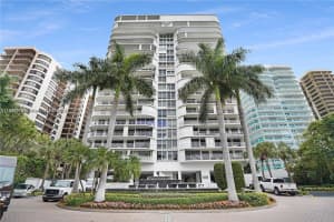 10155 Collins Ave 406, Bal Harbour