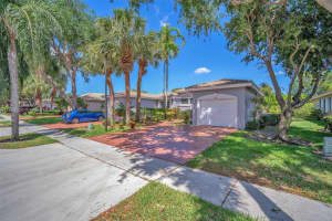 9567 Crescent View Dr N, Boynton Beach, FL 33437, - MLS#A11841020