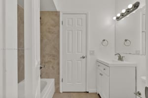 8621 SW 5th St APT 201, Pembroke Pines, FL 33025, - MLS#A11841043
