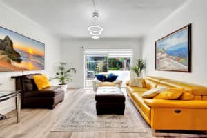 1187 Nw 123rd Pl 204, Miami