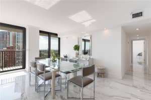 1450 Brickell Bay Dr APT 1707, Miami, FL 33131, - MLS#A11841083