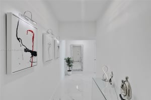 888 Biscayne Blvd APT 2404, Miami, FL 33132, - MLS#A11841102