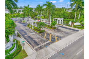 5400 NW 107th Ave 401, Doral, FL 33178 - MLS#A11841155