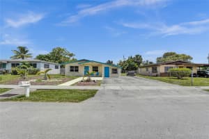 2751 Nw 24th Ct Fort Lauderdale, FL 33311 - MLS#A11841163