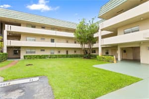 5790 Stirling Rd APT 212, Hollywood, FL 33021, - MLS#A11841171