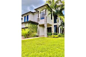 16002 Sw 136th Way, Miami