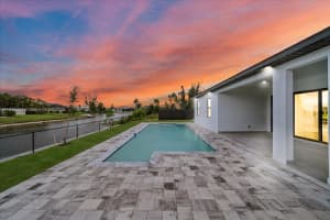 1425 Sw 11th Ct, Cape Coral