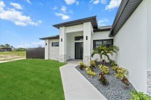 1425 SW 11th Ct, Cape Coral, FL 33991, - MLS#A11841203