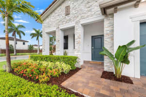 11906 SW 241st St, Homestead, FL 33032 - MLS#A11841241