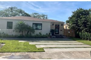 80 Carlisle Dr, Miami Springs