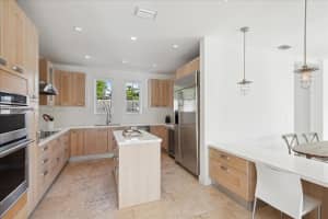350 E Woodcrest Rd Key Biscayne, FL 33149 - MLS#A11841282