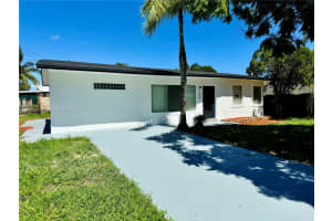 1649 Ne 30th Ct, Pompano Beach