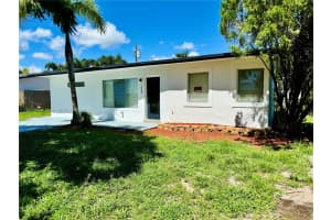 1649 NE 30th Ct, Pompano Beach, FL 33064, - MLS#A11841283