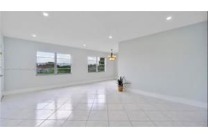 13450 SW 3rd St APT 401D, Pembroke Pines, FL 33027, - MLS#A11841354