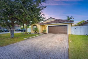 13529 Sw 144th Ter, Miami
