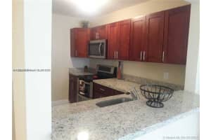 15304 SW 72nd St, Miami, FL 33193, Sold 09/25/25