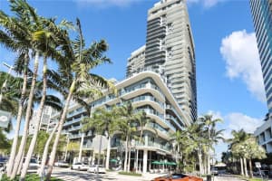 121 Ne 34th St L205, Miami
