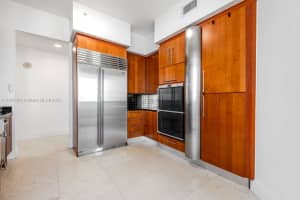18101 Collins Ave, Sunny Isles Beach, FL 33160, Sold 11/17/25