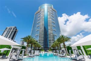 851 Ne 1st Ave 3005, Miami