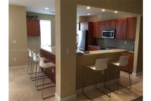 10770 NW 76 LN, Doral, FL 33178 - MLS#A11841501