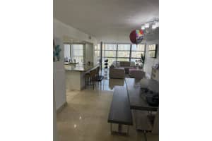400 Leslie Dr APT 404, Hallandale Beach, FL 33009, - MLS#A11841536