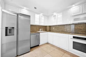 5555 Collins Ave 17a Miami Beach, FL 33140 - MLS#A11841544