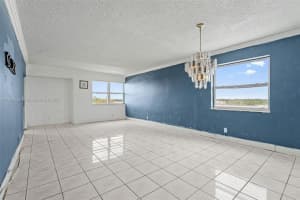 3301 Spanish Moss Ter 806 Lauderhill, FL 33319 - MLS#A11841562
