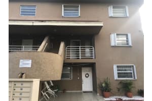 2730 W 60th St 66, Hialeah