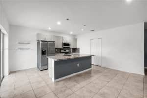 4629 SW Flintstone Dr, Port Saint Lucie, FL 34953 Sold 11/10/25