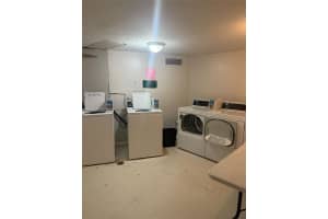 2025 Ne 164th St 406, North Miami Beach