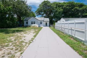 1955 Nw 53rd St Miami, FL 33142 - MLS#A11841614